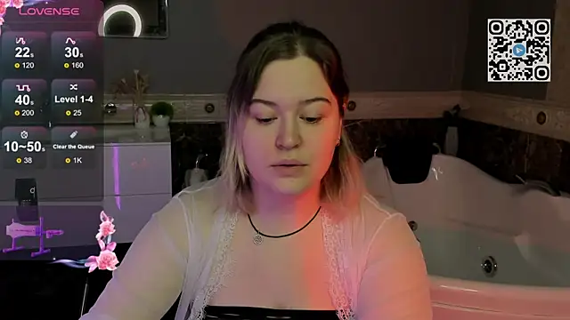 HelenHartt online show from 11.24.25