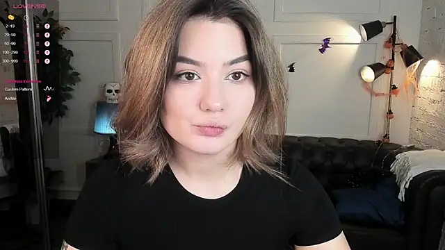 Dark Moni online show from 10.22.25