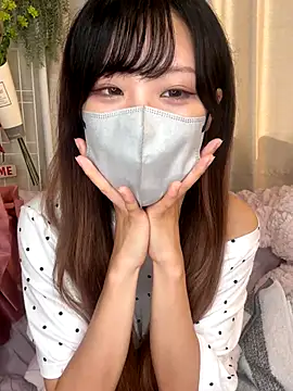 Snapshot of emiiiii1001 chatting on 09.26.25 emiiiii1001 online show from 09.26.25