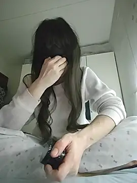 Snapshot of SweetSun69 chatting on 02.04.26 SweetSun69 online show from 02.04.26