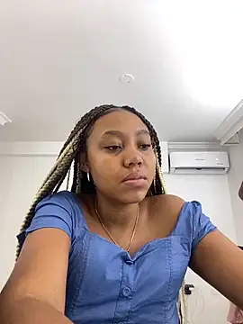 AngelaRoberts online show from 10.27.25