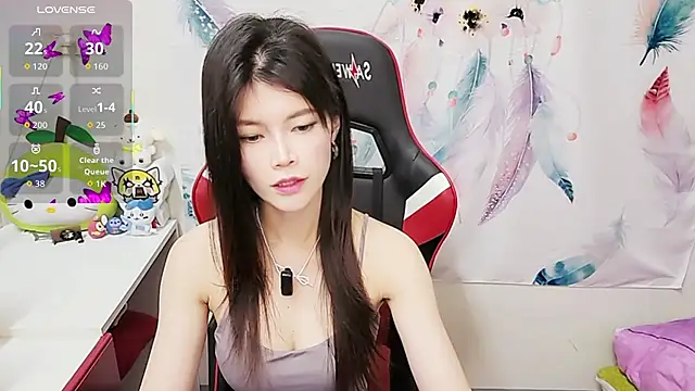 Snapshot of Alina10932 chatting on 12.03.25 Alina10932 online show from 12.03.25