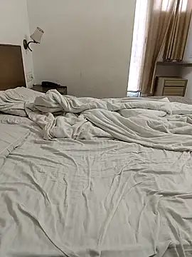 Aunty Boy 143 online show from 10.07.25