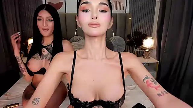 Snapshot of GeorginaMiller04 chatting on 01.09.26 GeorginaMiller04 online show from 01.09.26