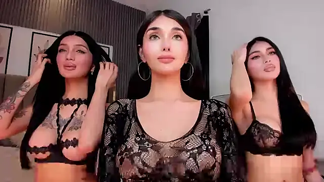 Snapshot of GeorginaMiller04 chatting on 01.13.26 GeorginaMiller04 online show from 01.13.26