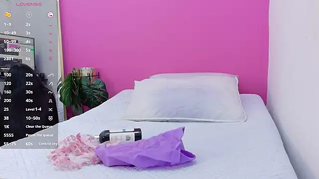 Daddyfavouritegirl online show from 09.25.25