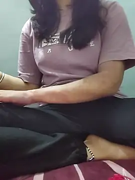 Snapshot of Laila_Pahadi chatting on 10.08.25 Laila Pahadi online show from 10.08.25