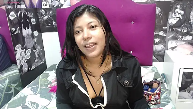 Snapshot of canela_a73 chatting on 11.07.25 canela a73 online show from 11.07.25