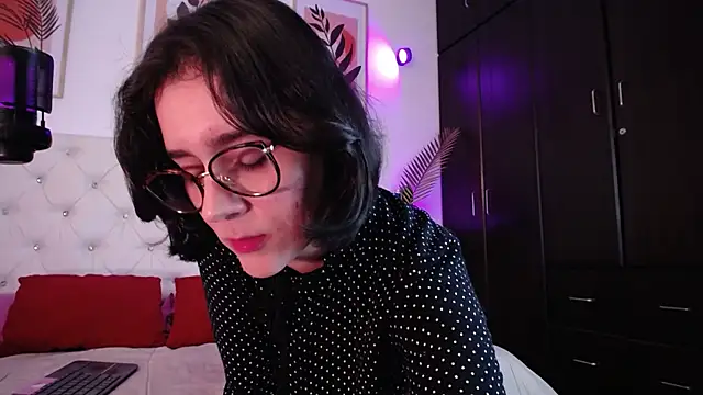 barbyehot online show from 12.17.25