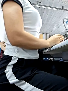 irina hana online show from 10.30.25