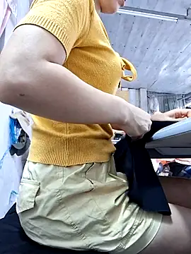 irina hana online show from 10.31.25