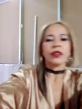 Alisson Milf online show from 09.19.25