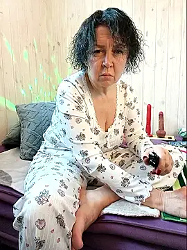 Snapshot of LitisiaLove4551 chatting on 01.14.26 LitisiaLove4551 online show from 01.14.26