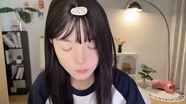 Momo-xx online show from 09.28.25