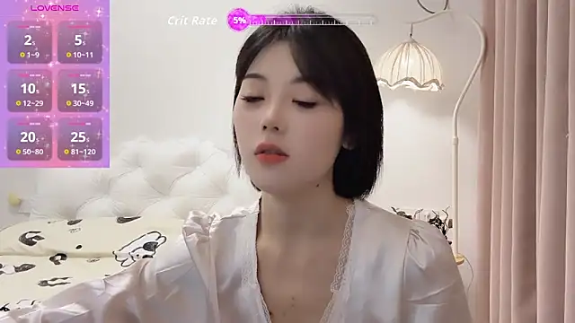 bao-bao- online show from 09.22.25