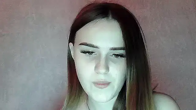 SweetLoraa online show from 12.05.25