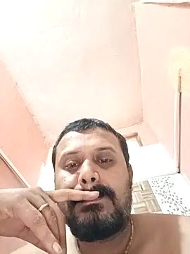 Snapshot of Sarad_sexydaddy chatting on 09.15.25 Sarad sexydaddy online show from 09.15.25