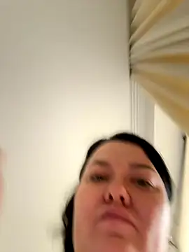 SunnyLeila2101 online show from 11.22.25