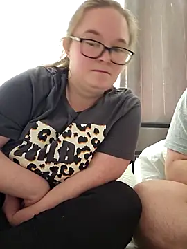 itsCuteTits online show from 11.13.25