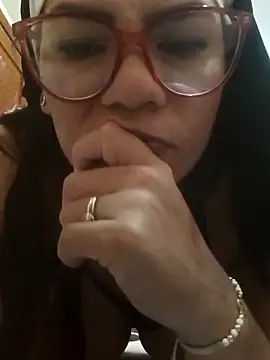 Snapshot of maria_angel11 chatting on 10.25.25 maria angel11 online show from 10.25.25