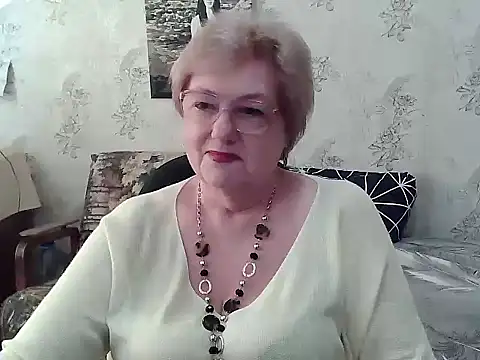 Renata62011 online show from 04.10.26