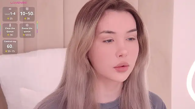 Nesolla online show from 04.09.26