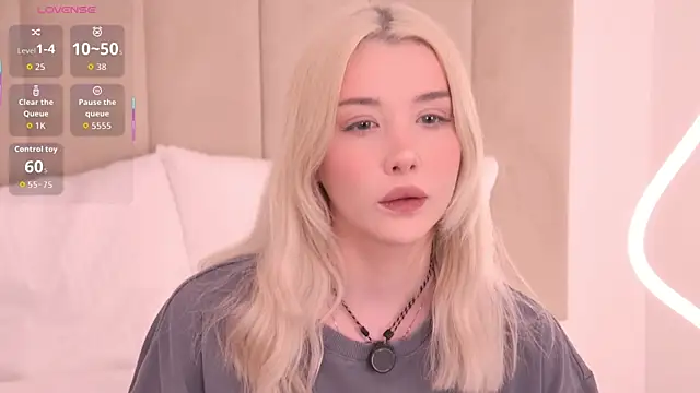 Nesolla online show from 05.11.26