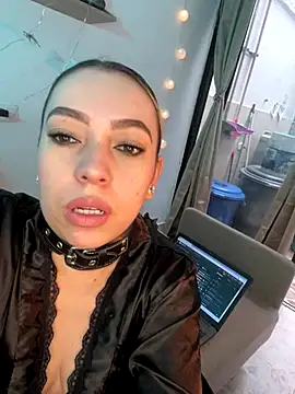 Moon Blake online show from 09.12.25