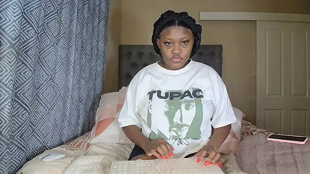 Snapshot of nanababe1 chatting on 04.04.26 nanababe1 online show from 04.04.26