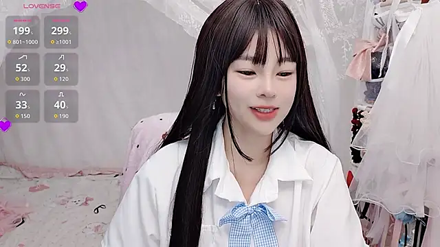 9aunatiis online show from 02.18.26