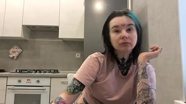 HighelikeGirl online show from 02.24.26