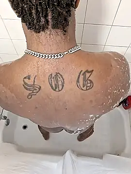 Snapshot of KeYBuMp323 chatting on 11.19.25 KeYBuMp323 online show from 11.19.25