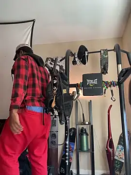 Snapshot of KeYBuMp323 chatting on 12.03.25 KeYBuMp323 online show from 12.03.25