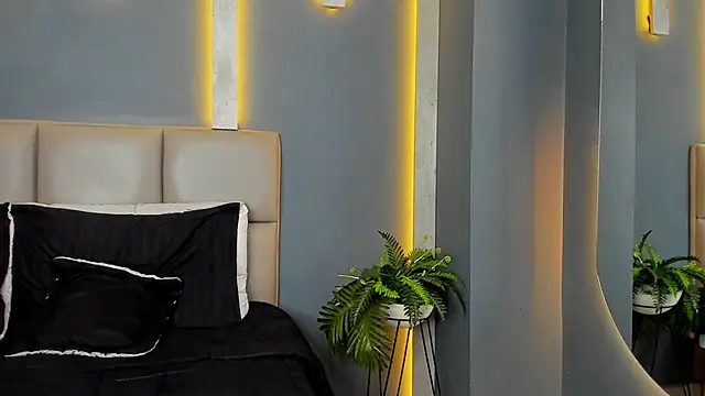 VenusBlazer online show from 09.15.25