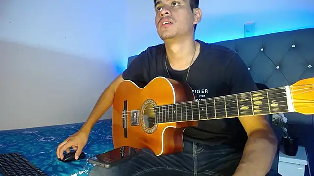 Charlie Cock  online show from 11.13.25