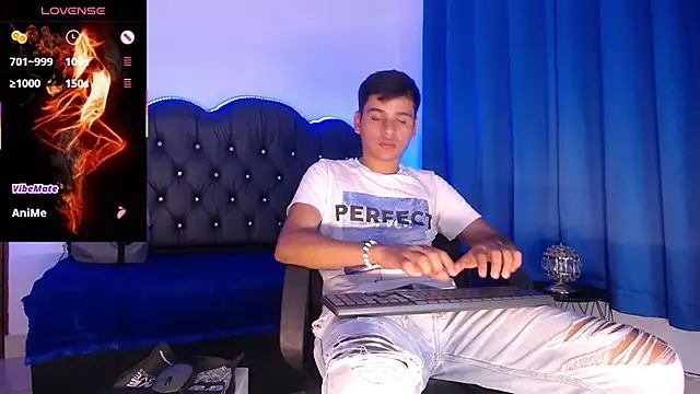 Charlie Cock  online show from 11.23.25