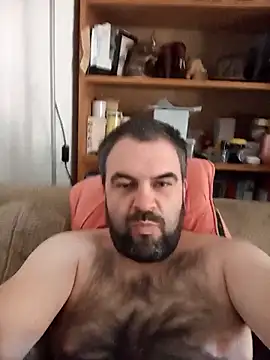 Snapshot of HairypapaK chatting on 04.25.26 HairypapaK online show from 04.25.26