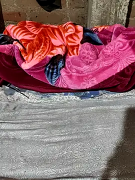 POOJACOUPLE online show from 10.28.25