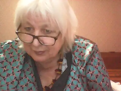 Alexia64231 online show from 09.30.25