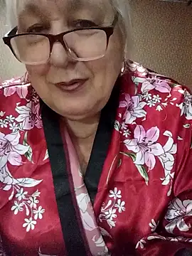 Alexia64231 online show from 11.16.25