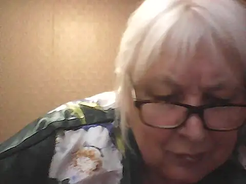 Alexia64231 online show from 12.03.25