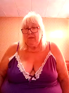 Snapshot of Alexia64231 chatting on 07.19.26 Alexia64231 online show from 07.19.26