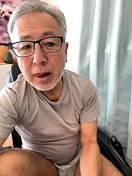 gholly2007 online show from 11.07.25