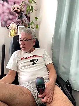 gholly2007 online show from 01.13.26