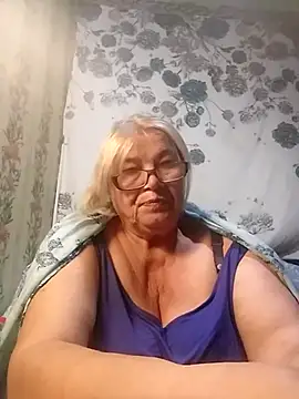 Snapshot of MargaritaSweet51 chatting on 09.30.25 MargaritaSweet51 online show from 09.30.25