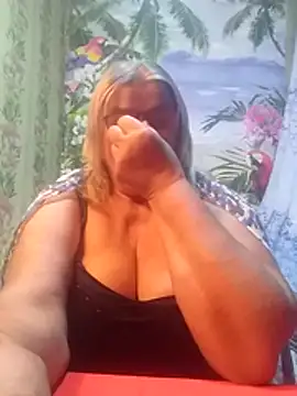 Snapshot of MargaritaSweet51 chatting on 11.11.25 MargaritaSweet51 online show from 11.11.25