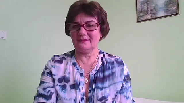 Snapshot of Galina56301 chatting on 10.29.25 Galina56301 online show from 10.29.25