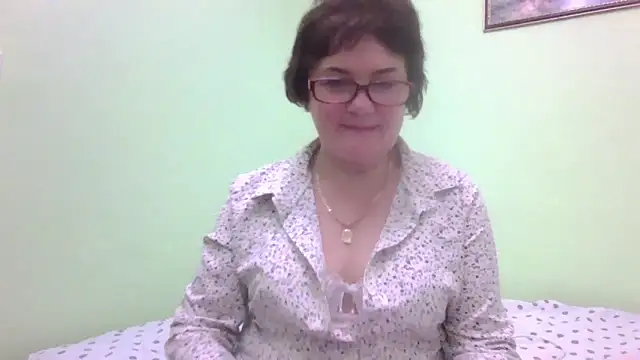 Snapshot of Galina56301 chatting on 11.24.25 Galina56301 online show from 11.24.25