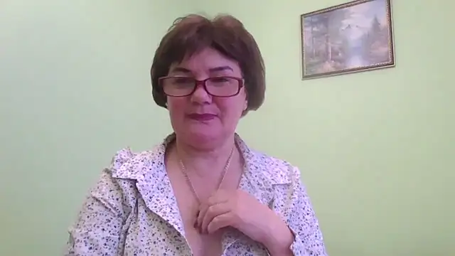 Snapshot of Galina56301 chatting on 11.29.25 Galina56301 online show from 11.29.25
