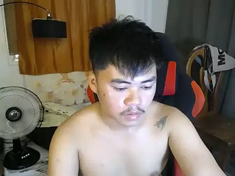 hot emman online show from 07.04.26